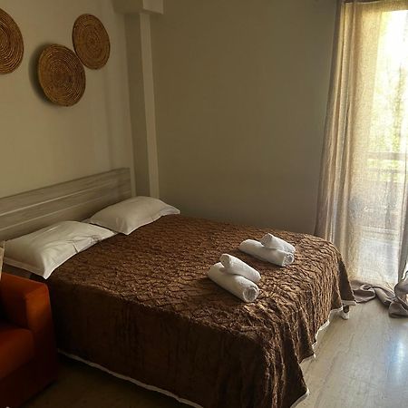 Central House Karistos Karystos  Extérieur photo